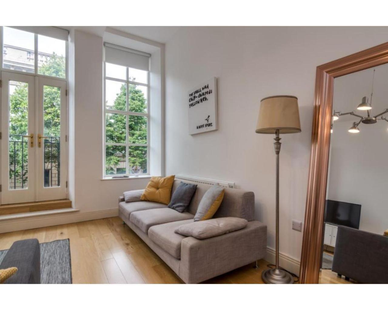 Fitzrovia Mansion Apartments In Belfast'S Cathedral Quarter Екстериор снимка