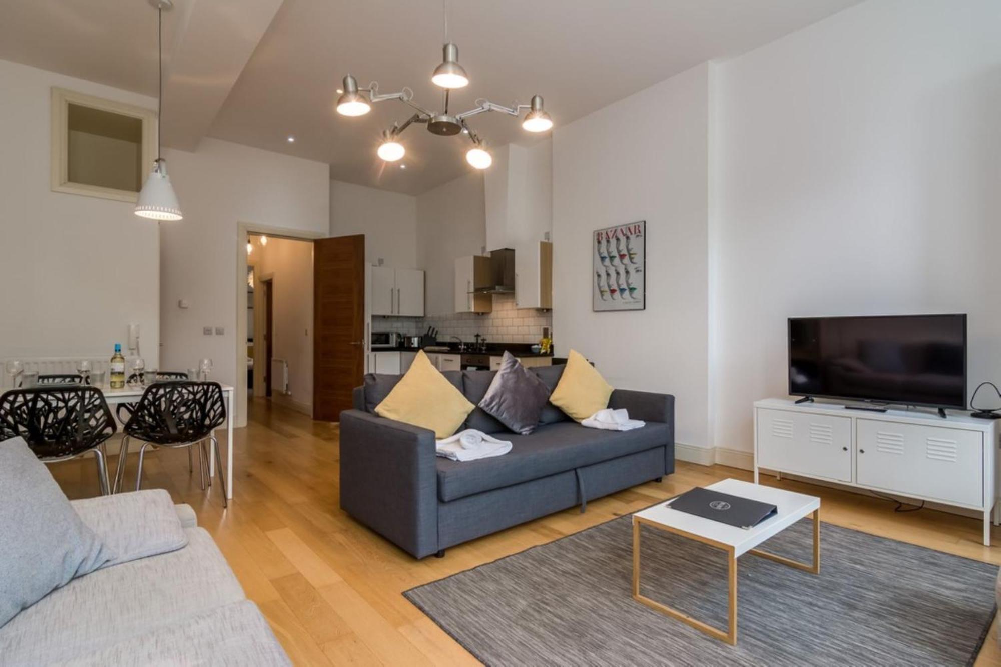 Fitzrovia Mansion Apartments In Belfast'S Cathedral Quarter Екстериор снимка